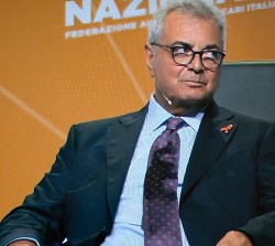 IL CONTRATTO È UNA SCELTA DI CAMPO. ORA SFIDE DIGITALI E TUTELA DEL LAVORO